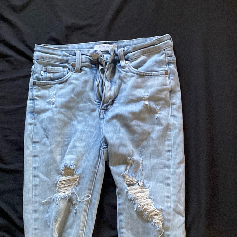 Ripped jeans